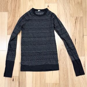 Lululemon Women’s Rest Less Pullover Long Sleeve Sweater